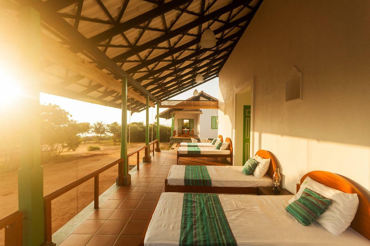 Nil Sisila Beach Resort ヤーラ エクステリア 写真