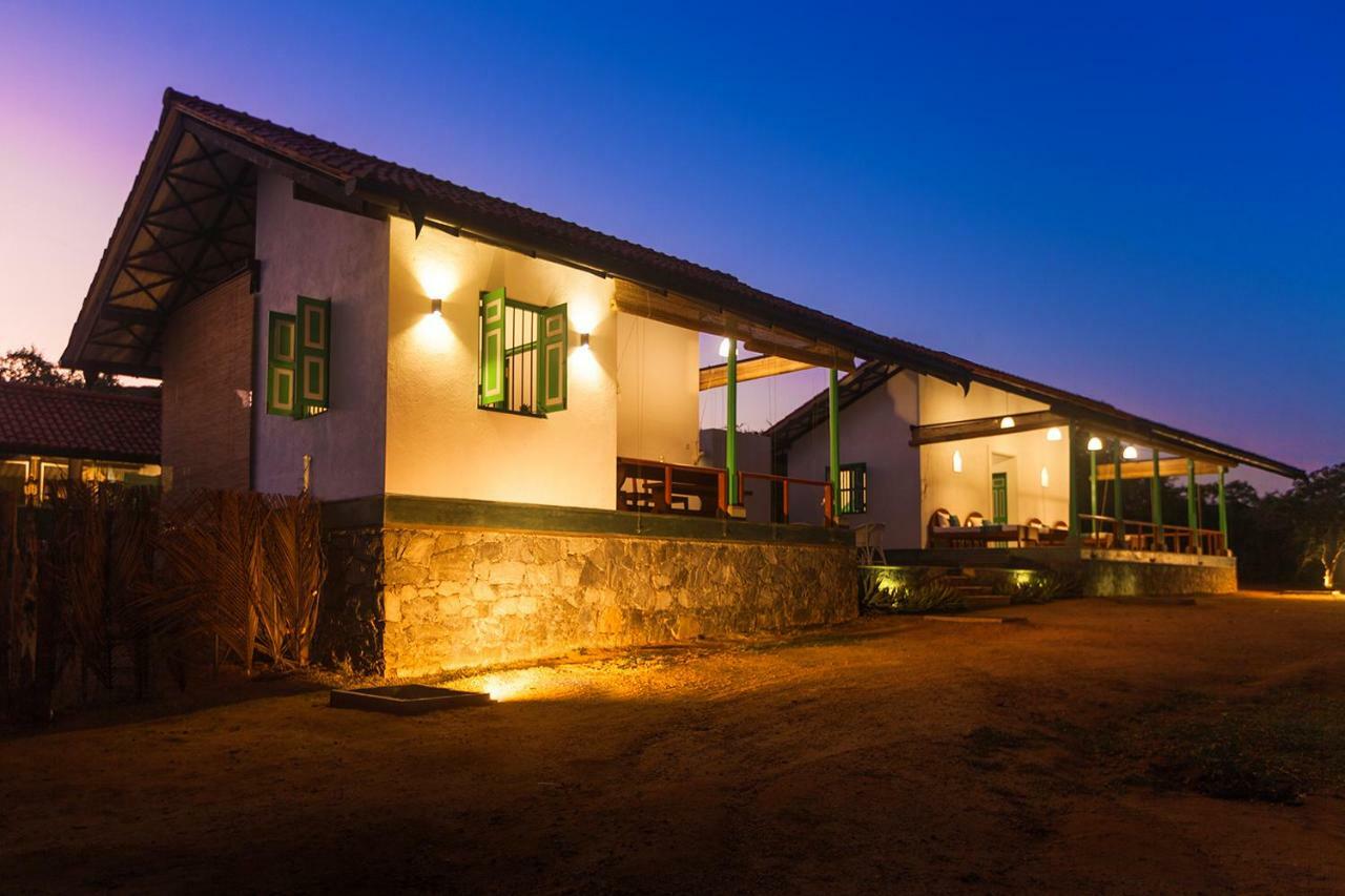 Nil Sisila Beach Resort ヤーラ エクステリア 写真